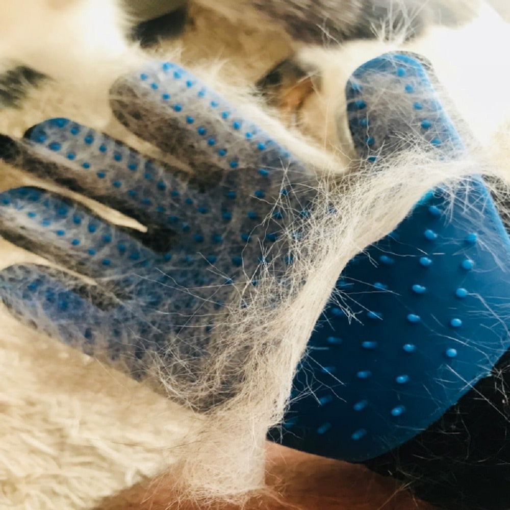 Petmiva Grooming Glove for Dogs & Cats – Deshedding Mitt