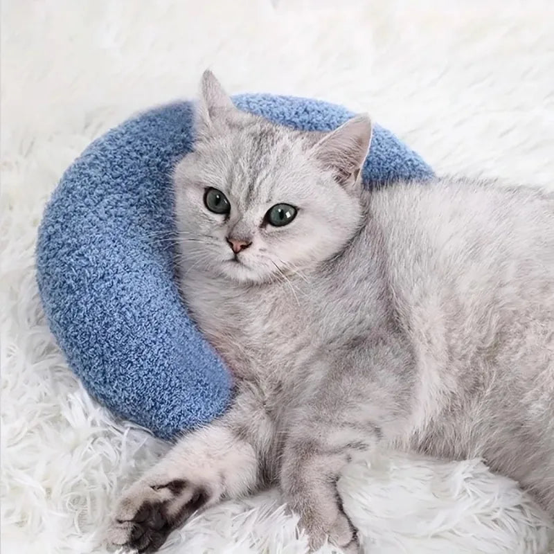 Petmiva Cloudy Pet Neck Pillow for Dogs & Cats – Soft Support Cushion