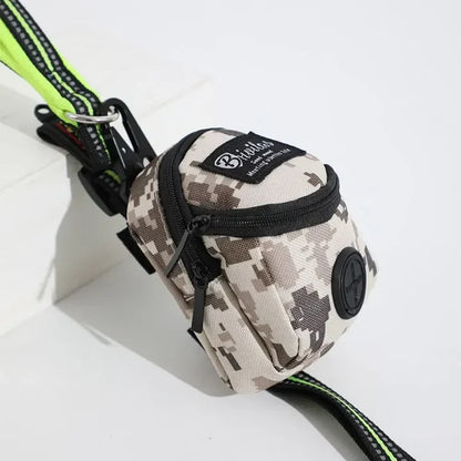 Petmiva Portable Training Treat Bag for Dogs & Cats